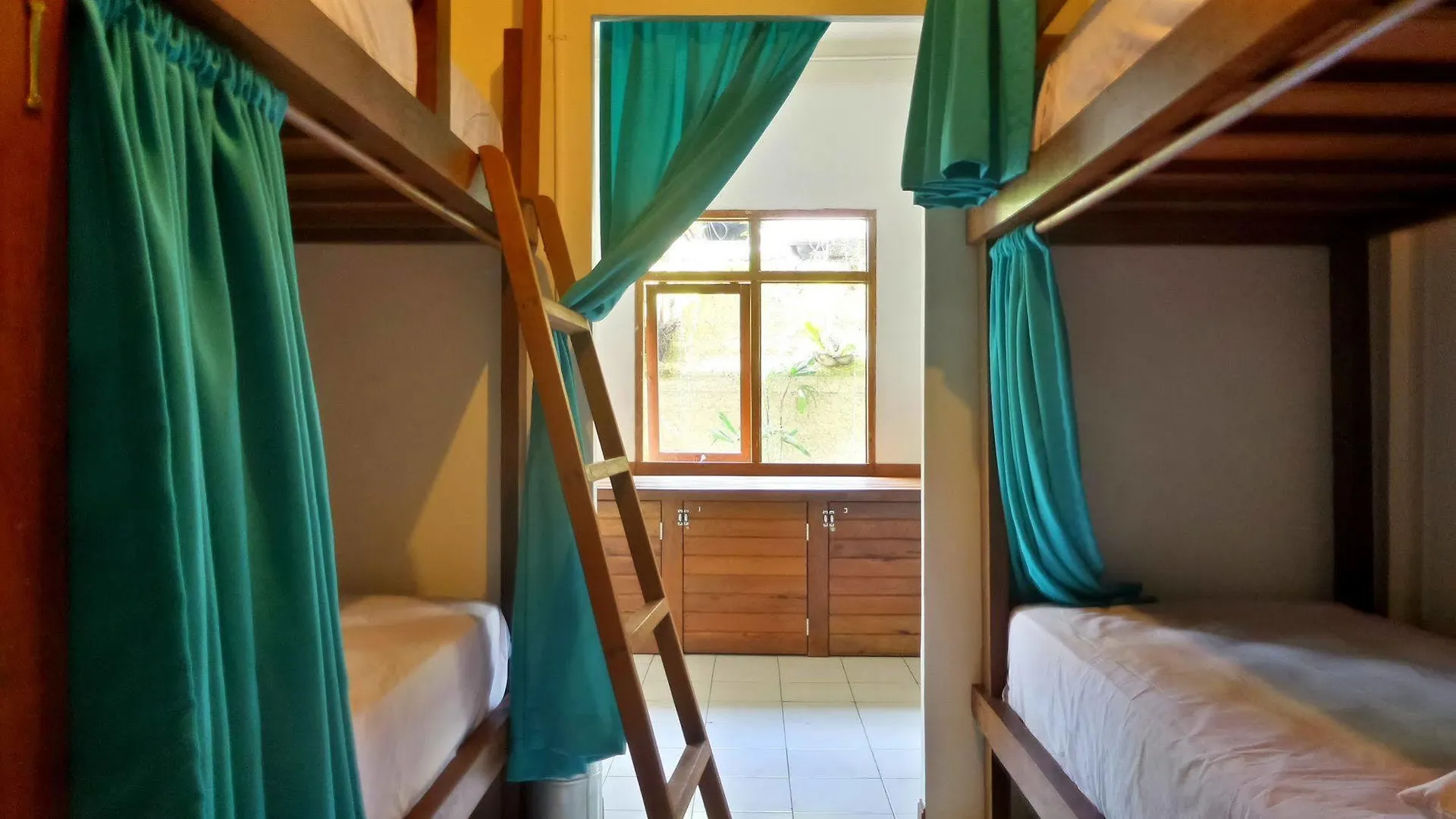Friendly House Bali Hostel Ubud